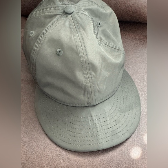 Essentials New Era Olive Green Baseball Capp - Picture 1 of 4